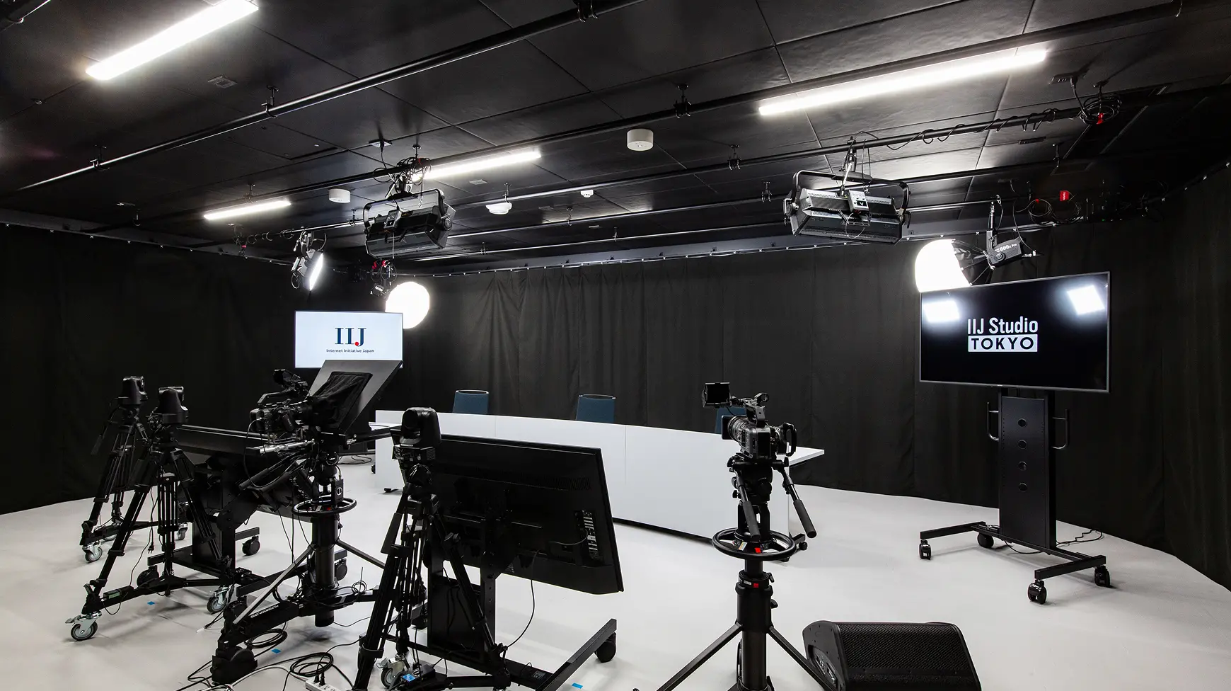 撮影スタジオグリーンバック